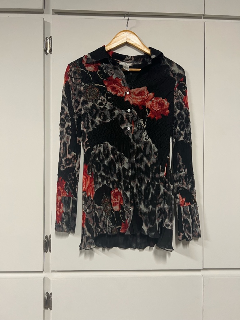 Alberto Makali Black Blouse with Red Floral Print - Picture 3 of 8